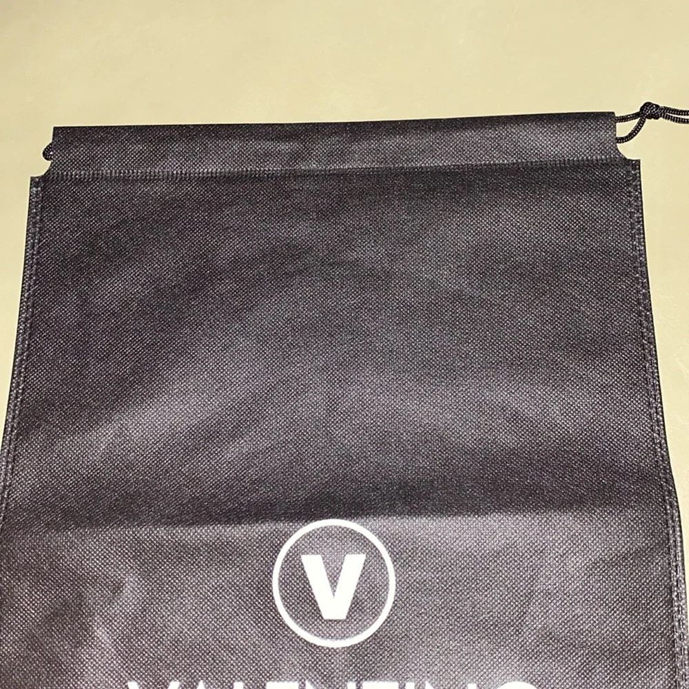 Valentino black white